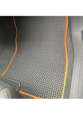 Комплект ковриков в салон на Subaru Forester V (SK) (2018 - 2024) EVA/Капля Черный + Серый Star-Tex (385061019)