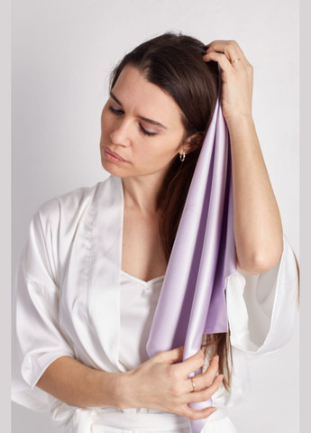 Полотенце из натурального шелка 110*60 лилового цвета De Lure однотонный сиреневый