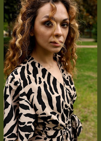 Бежевое повседневный платье женское hc (h001-8405-077-1) Be in fashion