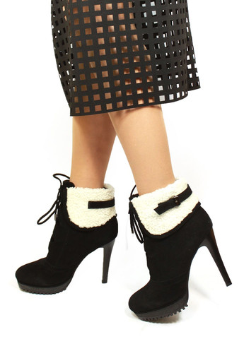 Чорні демісезонна жіночі ботильйони It-Girl