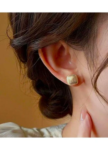Женские сережки "Квадратики" 1.2см jewelry Золотистые No Brand (402522535)