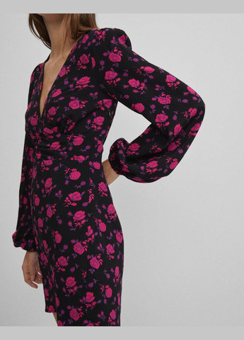 Черное платье демисезон,черный-розовый, Bershka