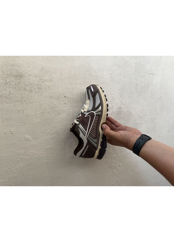 Цветные демисезонные кроссовки мужские nike zoom vomero 5 earth fossil найк аир зум вомеро 5 No Brand