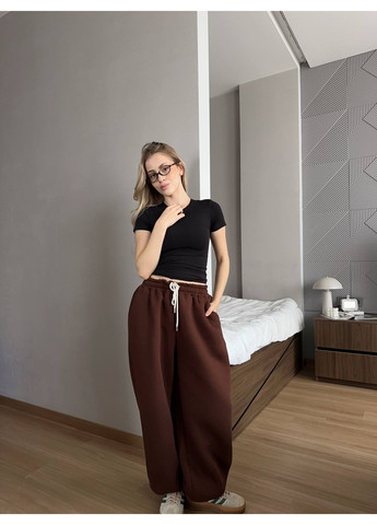 Женские широкие штаны на флисе коричневого цвета 35704 No Brand (366420933)