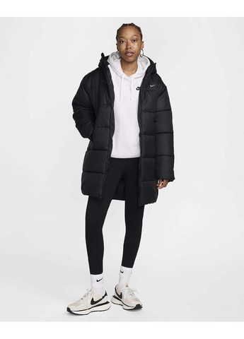 Черная демисезонная женская куртка w nsw tf snfl nk clsc prka черный Nike