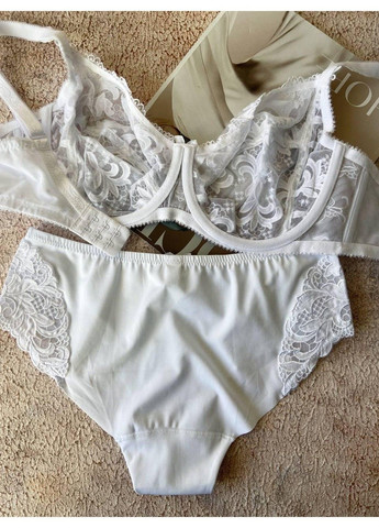Белый женское нижнее белье большого размера комплект белый Lanny Mode