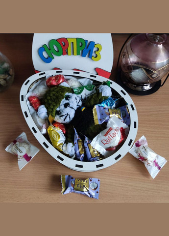 Подарочный боксик киндер с конфетами и мягкой игрушкой для девушки или ребенка (ar122) No Brand (315888755)