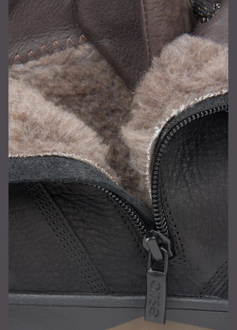 Черные зимние ботинки, цвет черный Estro