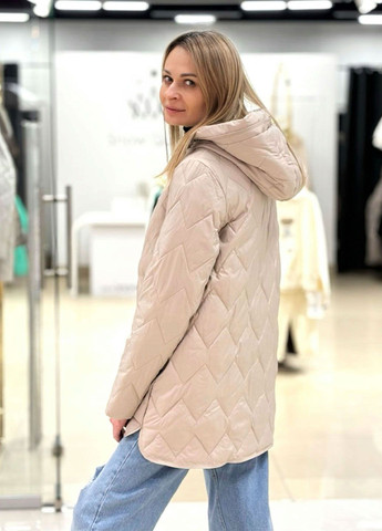 Светло-серая демисезонная женская куртка cream white CHANEVIA