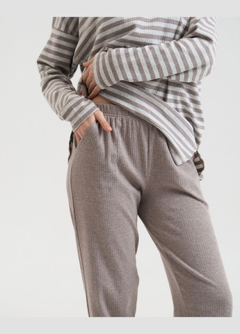 Бежева жіночий комплект зі штанами Nicoletta