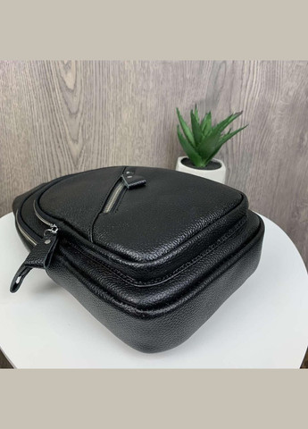 Чоловічий крос-боді сумка на груди шкіряна чорна Бананка барсетка для чоловіків класична натуральна шкіра(BRT) Brettani (336552071)