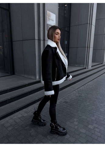 Чорна демісезонна дублянка жіноча чорна 00413 No Brand