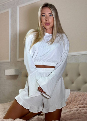 Молочная всесезон пижама: кофта с длинным рукавом и шорты. лонгслив + шорты Allthings
