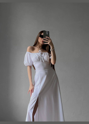 Білий вечірня сукня міді з відкритими плечима та високим розрізом з відкритими плечима MonCher