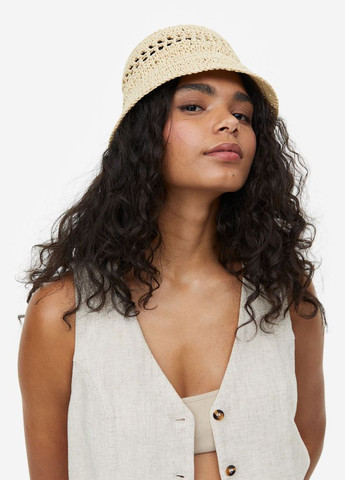 Шляпа з паперової соломки для жінки Divided 1132169-004 бежевий H&M (288049525)