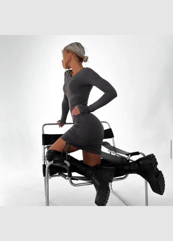 Графітова сукня із затяжками з боків Nositi