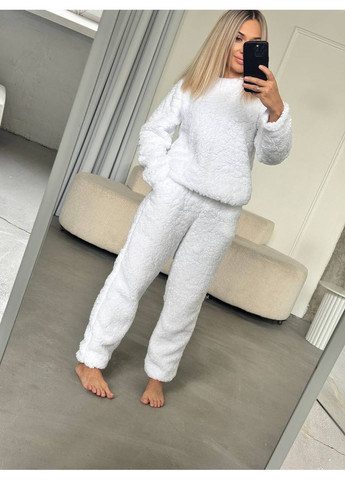 Молочна піжама/домашній костюм плюш-травка,штани та кофта Україна