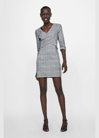 Серое деловое, коктейльное мини платье в клетку а-силуэт Zara в клетку
