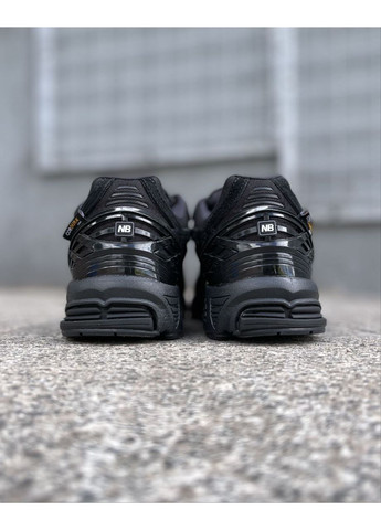 Комбіновані всесезон кросівки 1906r чорні New Balance --6282