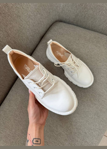 Favi Босоніжки білий з натуральна шкіра, — (338195510)