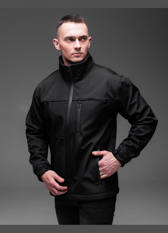 Черная демисезонная куртка на флисе softshell водоотталкивающий плотный материал No Brand