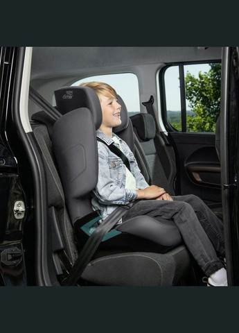 Автокрісло Adventure Plus Space Black () Britax Römer 2000036852 (335973536)