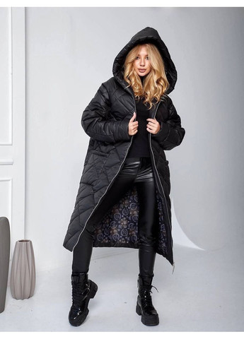 Чорне демісезонне Пальто жіноче стьобане Style Point