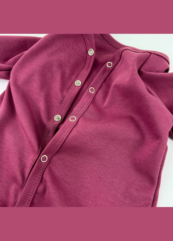 Человек с открытыми ножками и ручками в моноцвете Magenta Tunes (315893569)