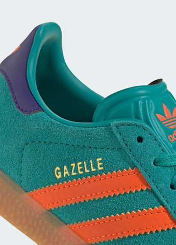 Зелені всесезонні кросівки gazelle adidas