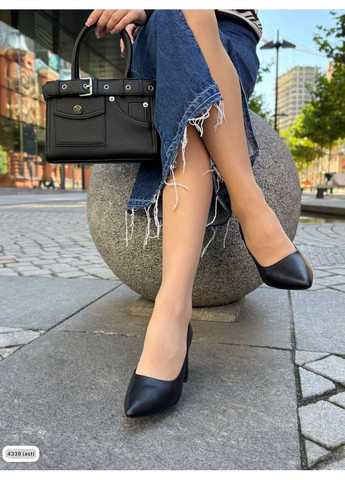 No Brand Жіночі стильні натуральні шкіряні туфлі на стійких підборах колір чорний туфлі-човники чорний з натуральна шкіра, — демісезон (360544711)