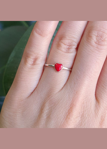 Срібна каблучка тоненька Серце з емаллю Каштан (342335617)