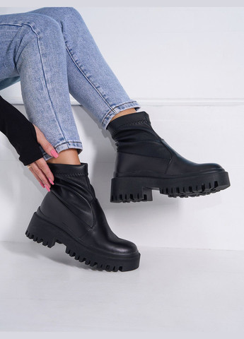 Осенние ботинки ISSA PLUS