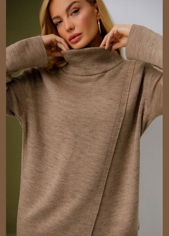 Бежевий демісезонний жіночий джемпер на запах з напіввовняної пряжі (2547) Triko Bakh
