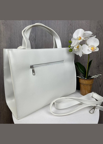 Жіноча сумка з декоративним замком з екошкіри з плечовим ременем біла (sku_774Л) No Brand (330576159)