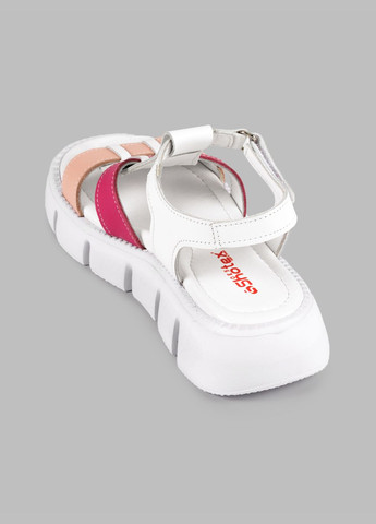 Белые босоножки Ozpinarci