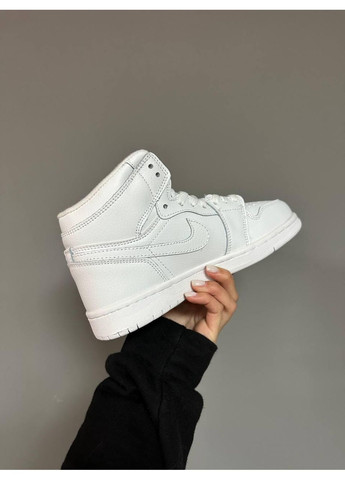 КРОСІВКИ ЖІНОЧІ NIKE AIR JORDAN 1 HIGH WHITE FUR НАЙК АІР ДЖОРДАН No Brand білі зими (369389456)