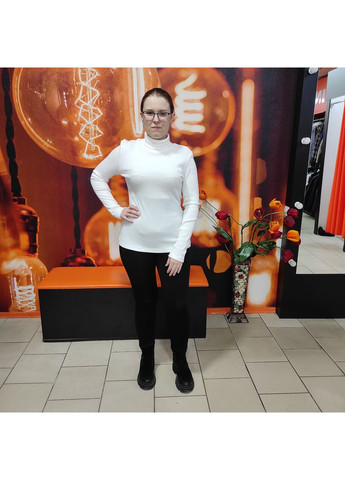 Білий демісезонний гольф j.london жіночий віскоза рубчик під горло 44 J. London