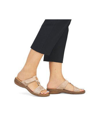 Розовые летние шлепанцы Rieker