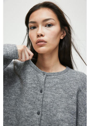 Серый демисезонный кардиган H&M