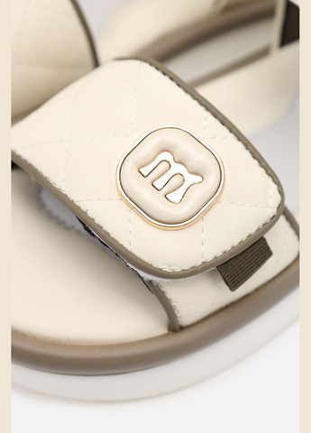 Босоніжки для дівчинки колір молочний ЦБ-00266921 Yuki (331283265)