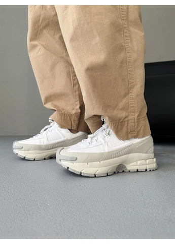 Белые летние кроссовки nike zoom vomero roam white/beige найк вомеро роам No Brand