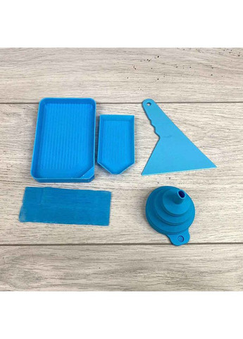 Набор инструментов для работы с алмазной мозайкой 87 предметов в кейсе синего цвета No Brand 6346 (360889932)