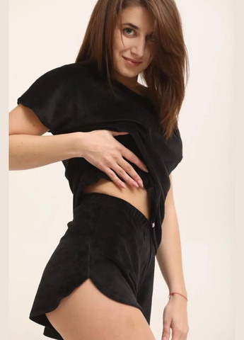 Черная всесезон женская пижама "футболка шорты", велюр на хлопковой основе (плюш), цвет "черный" т.м. lekol No Brand