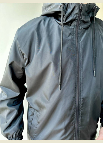 Чорна демісезонна вітровка No Brand