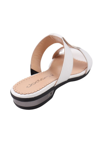 Шльопанці жіночі білі натуральна шкіра Doctors 26-24LSHC (296568896)