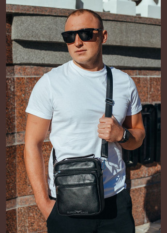 Шкіряна чорна чоловіча наплічна сумка Bexhill (302390998)