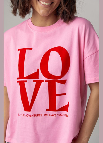 Рожева літня жіноча бавовняна футболка з написом love Lurex