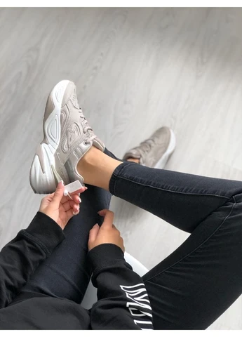 Бежеві кросівки чоловічі nike m2k tekno dark beige найк м2к текно демісезон No Brand