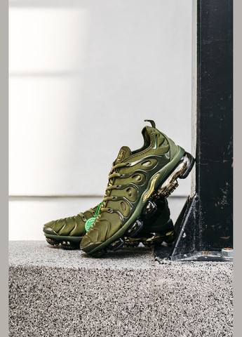 Хакі Осінні кросівки чоловічі Nike VaporMax Plus Tn Olive Green