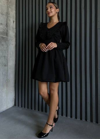 Чорна кежуал приталена міні сукня балон з довгими рукавами та відкладним коміром прикрашений рюшами балон Україна однотонна